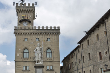 Fototapeta na wymiar Piazza della Liberta in San Marino.