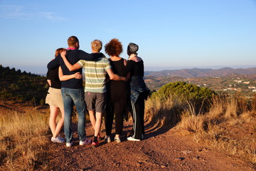 friends mourning/ friends mourning a deceased fellow