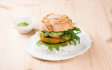 Veggie chickpea burger