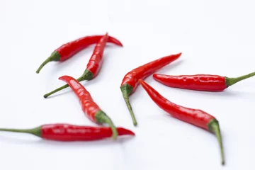 Fotobehang Red chili pepper isolated on white background © 134lnstudio