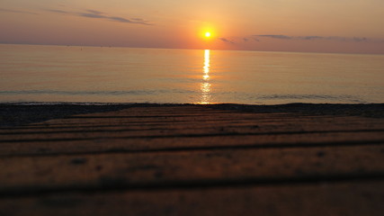 Fototapeta na wymiar Beautiful sunrise landscape over the sea 