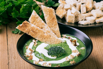 broccoli cream soup