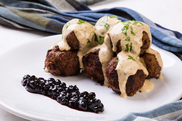 swedish meatballs with blueberry jam