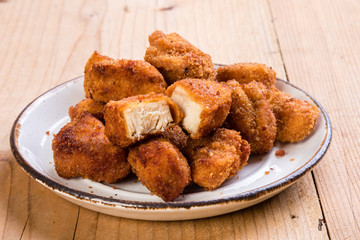 homemade chicken nuggets - 130423422