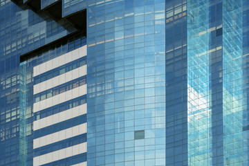 Obraz na płótnie Canvas Apartment building / Exterior view of apartment building.