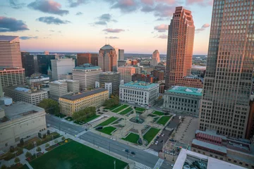 Poster Blick auf die Innenstadt von Cleveland © f11photo