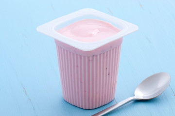 strawberry yogurt