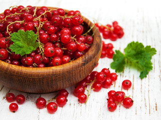 fresh red currant