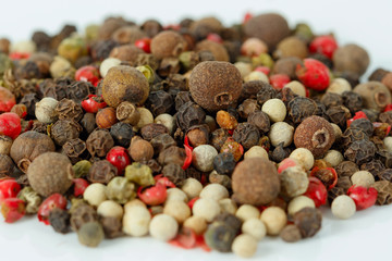 Fragrant mixture of five peppers