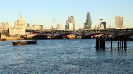 Fototapeta na wymiar London. City panorama from west 12-2016