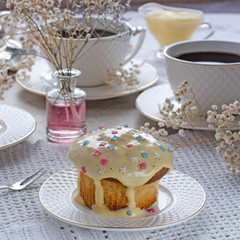 Afternoon tea with muffins