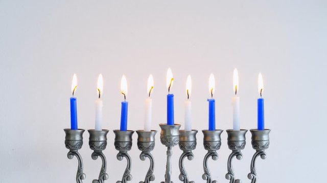 Time lapse - Hanukkah candles burning