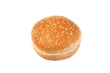 Pan de Hamburguesa sobre fondo blanco aislado. Vista superior. Copy space