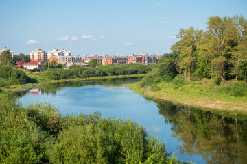 Fototapeta na wymiar Vologda. A view of the city. Street Ledentsov across the river 