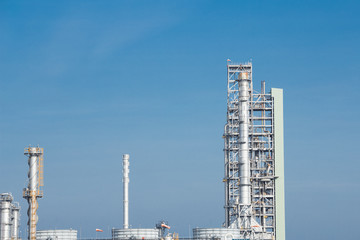 Oil refinery industrial plant with sky