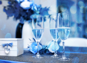 Glasses of champagne   © wip-studio