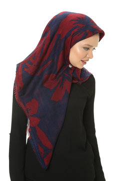 beautiful young muslim women posing in scarf at studio