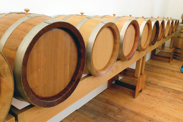 batteria di botti per stagionatura aceto balsamico
