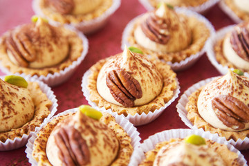 Homemade round tartlets with walnuts