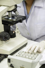 recording during work with microscope