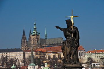 Tschechien - Prag - Blick von der Karlsbrücke auf den Hradschin