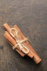Cinnamon sticks