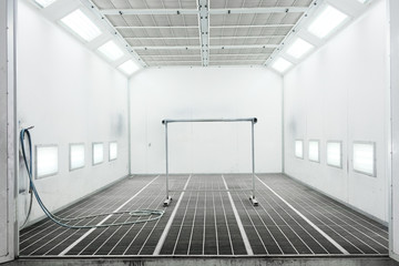 Spray paint cabinet in a car repair station