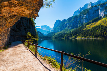 Fototapeta na wymiar Tranquil summer scene on the Vorderer Gosausee lake in the Austrian Alps. Austria, Europe.
