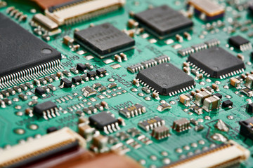 Electronic board with components and chips