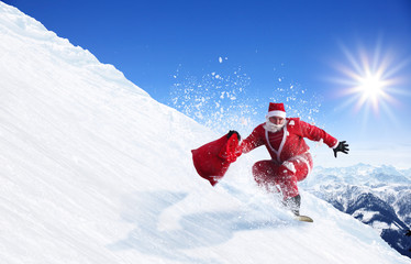 Weihnachtsmann auf dem Snowboard