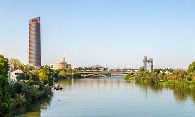 Naklejka premium Skyline of Seville with the Guadalquivir river - Spain