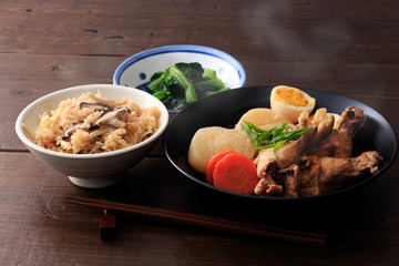 Japanese food, steamed rice with mushroom