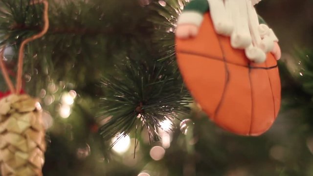 Decorated Christmas Tree Close up, tilt down shot and rack focus