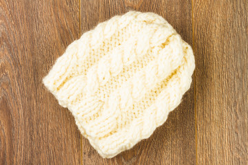 white knitting cap