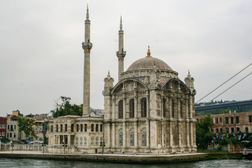 Fototapeta na wymiar Mecidiye Mosque at Istanbul, Turkey