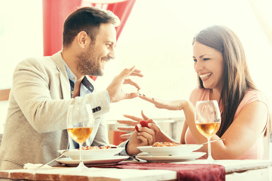 Young Man Surprissed his girlfriend With a Ring