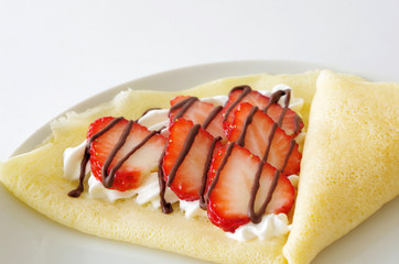 いちごチョコクレープ