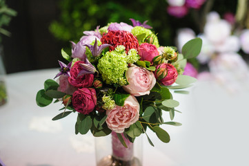 beautiful wedding bouquet restaurant decor