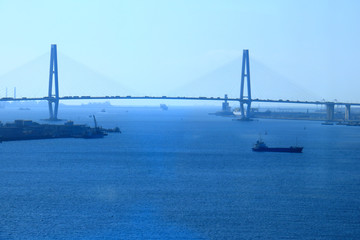 名港トリトン