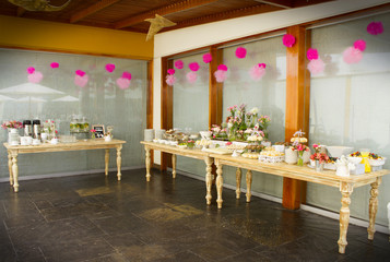 Wedding table, flowers and food 