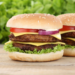 Double Cheeseburger Hamburger Käse Tomaten