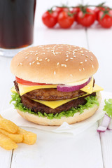 Double Cheeseburger Hamburger Cola Getränk