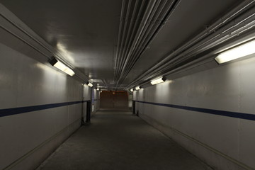 Tunnel