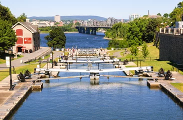 Verduisterende rolgordijnen zonder boren Kanaal Rideau Canal