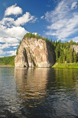 Fototapeta na wymiar The rocks on the North of the Ural river in the national Park.