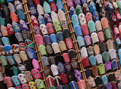 detalle de artesania en piel de marruecos
