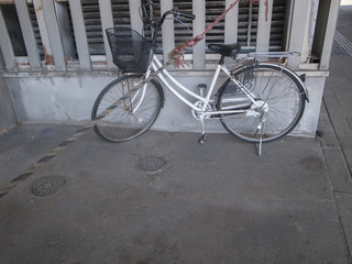 Obraz na płótnie Canvas 置かれた自転車