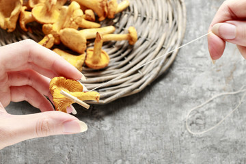 How to dry mushrooms