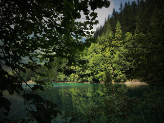 LAGO INCANTATO