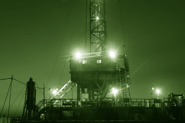 The oil derrick is homework, in the evening